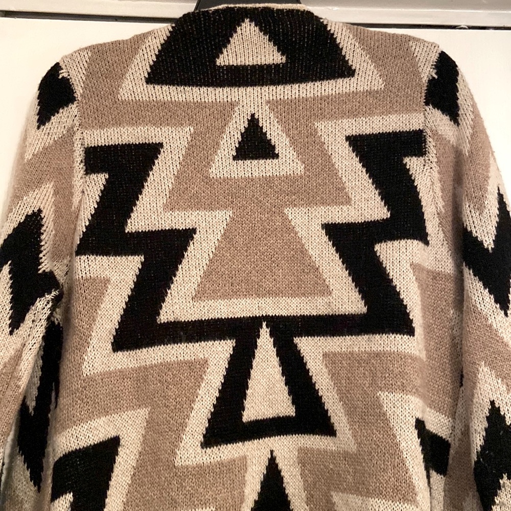 Chevron printed sweater blanket - S